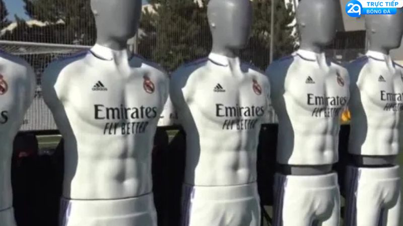 real-madrid-ap-dung-robot-1